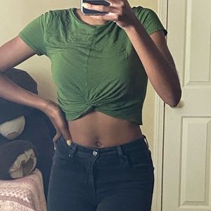 Crop top